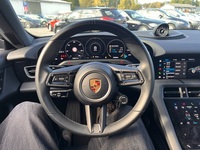 Porsche Taycan vaihtoauto