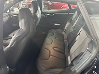 Tesla Model S vaihtoauto