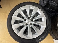 Tesla Model S vaihtoauto