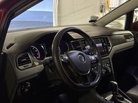 Volkswagen Golf Sportsvan vaihtoauto