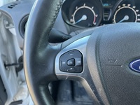 Ford Transit Courier vaihtoauto