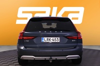 Volvo V90 Cross Country vaihtoauto