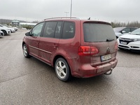 Volkswagen Touran vaihtoauto