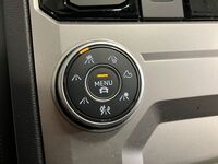 Volkswagen Touareg vaihtoauto