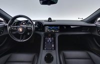 Porsche Taycan vaihtoauto