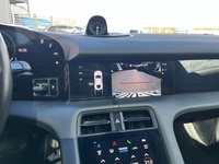 Porsche Taycan vaihtoauto