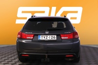 Honda Accord vaihtoauto