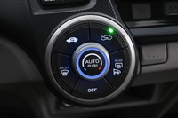 Honda Insight vaihtoauto