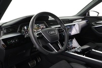 Audi Q8 e-tron vaihtoauto