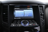 Infiniti FX30d vaihtoauto