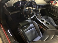 Porsche Taycan vaihtoauto