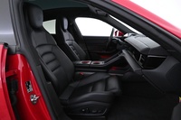 Porsche Taycan vaihtoauto