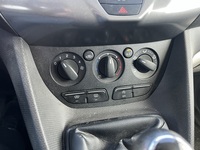 Ford Transit Connect vaihtoauto