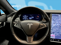 Tesla Model S vaihtoauto