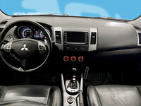 Mitsubishi Outlander vaihtoauto