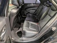 Chrysler 300C vaihtoauto