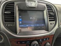 Chrysler 300C vaihtoauto