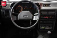 Mazda 323 vaihtoauto