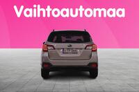 Subaru Outback vaihtoauto