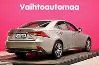 Lexus IS vaihtoauto