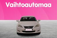 Lexus IS vaihtoauto