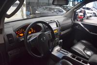 Nissan Navara vaihtoauto