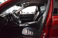 Alfa Romeo Stelvio vaihtoauto