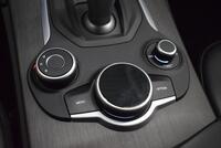 Alfa Romeo Stelvio vaihtoauto