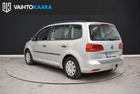 Volkswagen Touran vaihtoauto