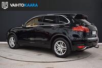 Porsche Cayenne vaihtoauto