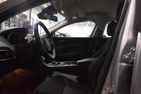 Jaguar XE vaihtoauto