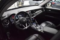 Alfa Romeo Stelvio vaihtoauto