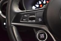 Alfa Romeo Stelvio vaihtoauto