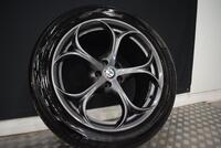 Alfa Romeo Stelvio vaihtoauto