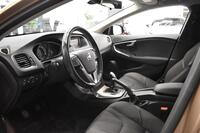 Volvo V40 Cross Country vaihtoauto