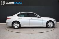 Alfa Romeo Giulia vaihtoauto