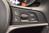 Alfa Romeo Stelvio vaihtoauto