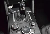 Alfa Romeo Stelvio vaihtoauto