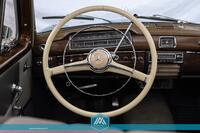 Mercedes-Benz 220 vaihtoauto