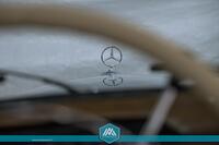 Mercedes-Benz 220 vaihtoauto