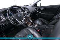Volvo V40 Cross Country vaihtoauto