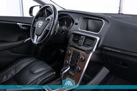 Volvo V40 Cross Country vaihtoauto