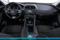 Jaguar F-PACE vaihtoauto