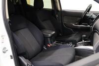 Mitsubishi L200 vaihtoauto