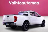 Nissan Navara vaihtoauto