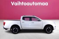 Nissan Navara vaihtoauto