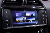 Jaguar F-PACE vaihtoauto