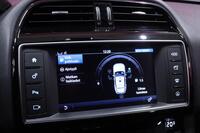 Jaguar F-PACE vaihtoauto