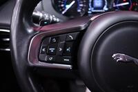 Jaguar F-PACE vaihtoauto