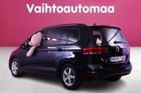 Volkswagen Touran vaihtoauto